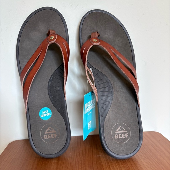 NWT Reef Pacific Joy Dark Brown Rust Flip Flops Sandals - Size 10 - Picture 6 of 7